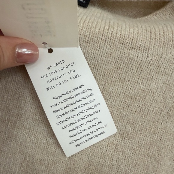 Karen Kane Cream Knit Sweater - Picture 3 of 5